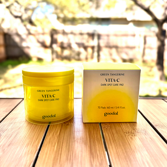 Green Tangerine Vita C Dark Spot Care Pad